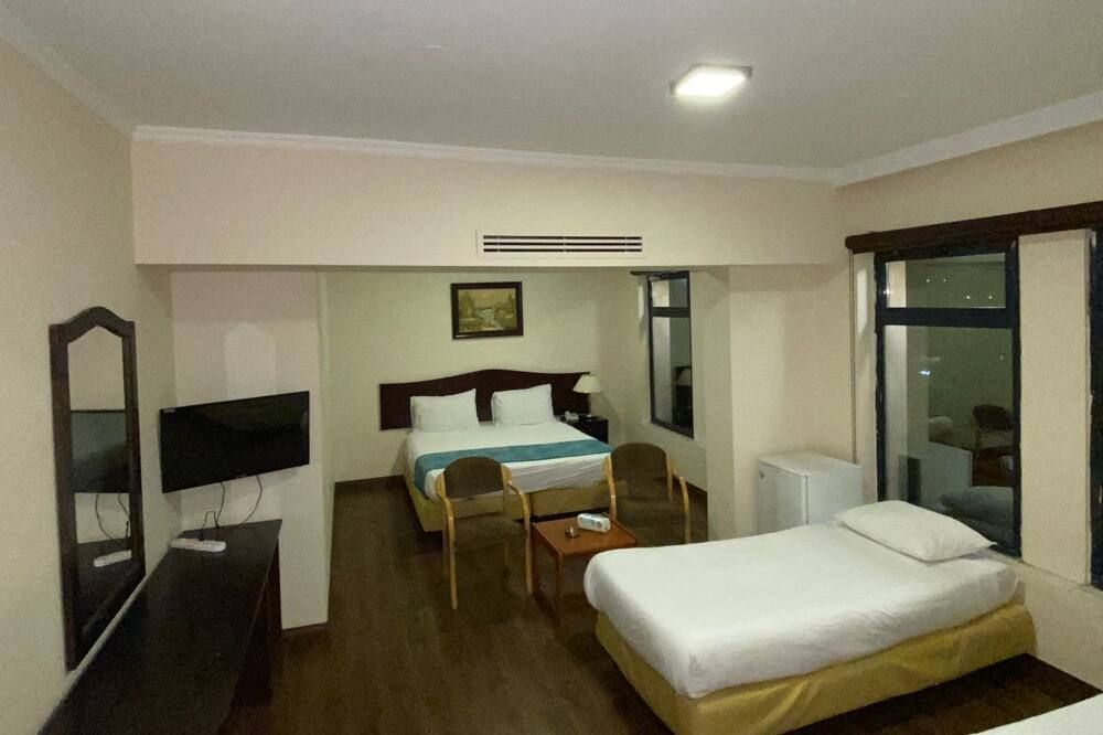 Rozana Hotel