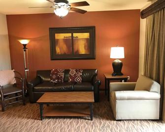 Wyndham Glacier Canyon 1 Bedroom Deluxe, Waterpark Extravaganza - Baraboo - Wohnzimmer