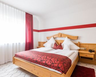 Hotel Weinhaus Wiedemann - Ginsheim-Gustavsburg