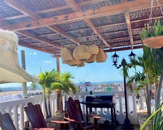 Hostal Los Villanueva - La Habana - Balcón