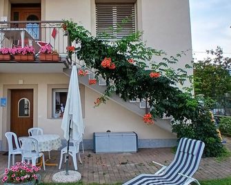 Il Nido Del Merlo- Giardino, Parcheggio - Verbania