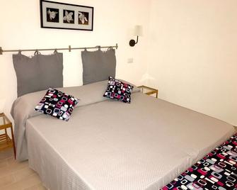Bed & Breakfast La Rocca - Taormina - Habitación