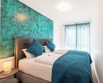 Lit Living Luxus - Box Spring - Parking - Ludwigshafen am Rhein - Bedroom