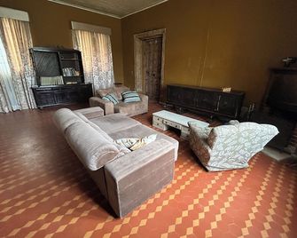 Pousada Charqueada Costa do Abolengo - Pelotas - Sala de estar