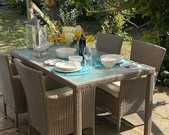 Vacation bungalow on the Baltic Sea - ABC147 - Baltic Sea vacation bungalow - Timmendorf - Innenhof