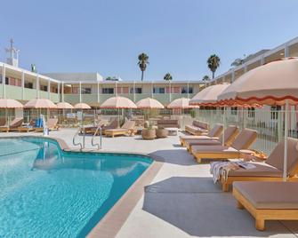 City Center Hotel Long Beach, Sonder by Marriott Bonvoy - Long Beach - Pool