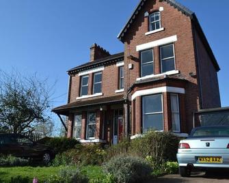 Ms Mccreadys Guest House - Doncaster - Edificio