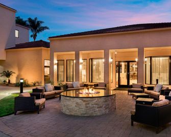 Courtyard by Marriott San Diego Sorrento Valley - San Diego - Patio