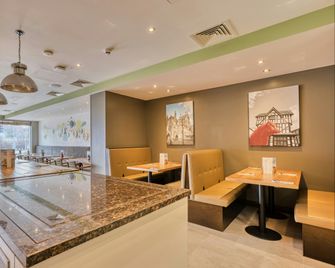 Premier Inn Hereford City Centre - Old Market - Hereford - Restaurant