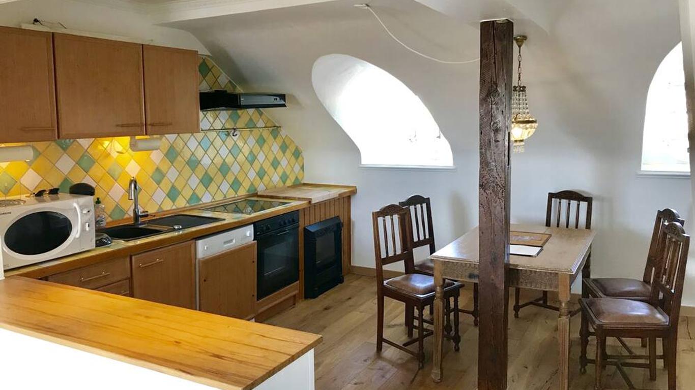 هوتل لو مانيور