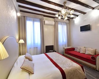 Hotel Villa Rosa - ונציה - חדר שינה