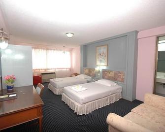 Lopburi Inn Hotel - Lop Buri - Habitación