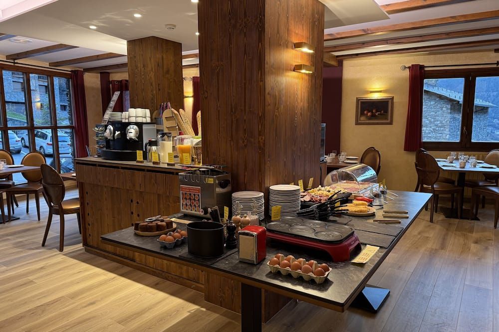 Hotel L'Ermita B&B - Canillo - Buffet