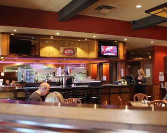 Walking Eagle Inn & Lodge - Rocky Mountain House - Bar