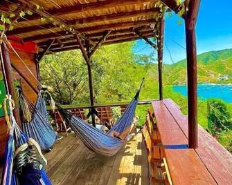 Tamarindo Beach hostel - Taganga - Balcony