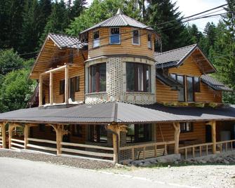 Taverna Ceahlau - Durau - Edificio