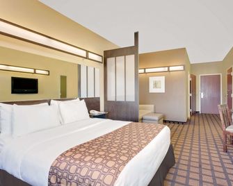 Microtel by Wyndham Perry National Fairground Area I-75 - Perry - Quarto