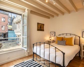 La Belle Place - Honfleur - Schlafzimmer