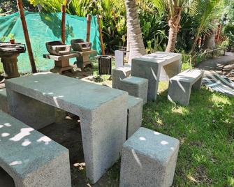 La Hola Villas - La Herradura - Patio