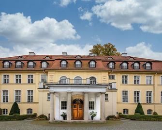 Studio in Warin near Lake and Nature Park - Warin - Edificio