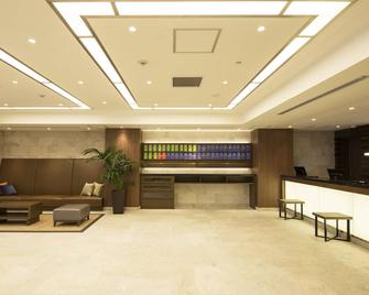 Hotel Mystays Gotanda Station - Tokyo - Front desk