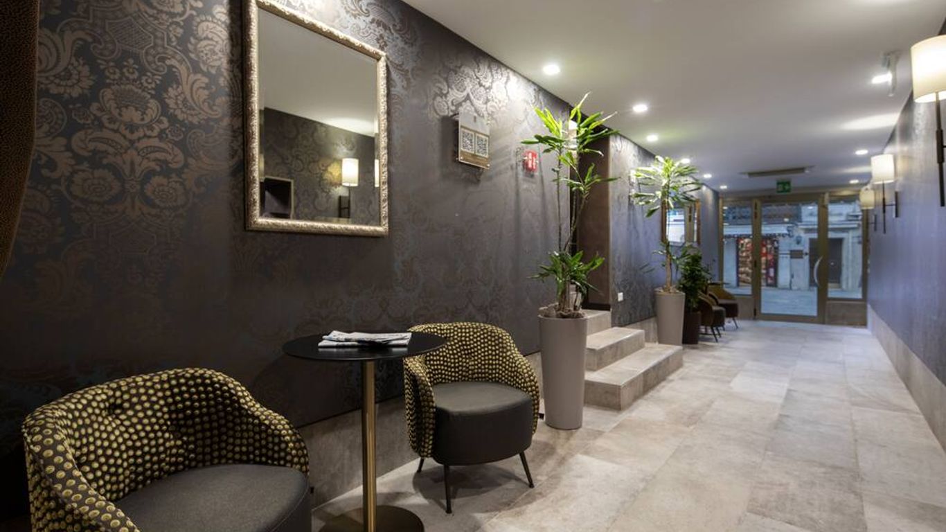 Alle Guglie Boutique Hotel