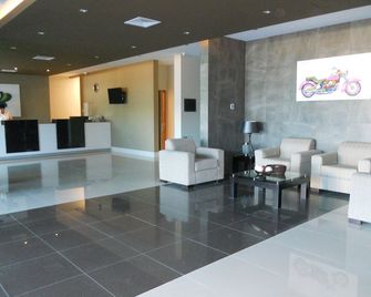 Hotel Diego de Almagro Chillan - Chillán - Lobby