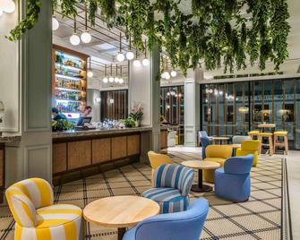 The Adnate Perth - Art Series - Perth - Spisesal