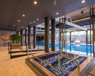 Radisson Blu Hotel Sopot - סופוט - בריכה