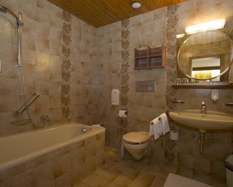 Hotel Mondschein - Sesto - חדר רחצה