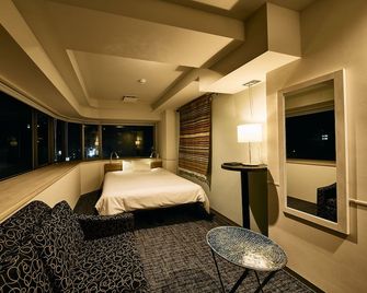 Kyoto Guesthouse Hive - Койото - Спальня