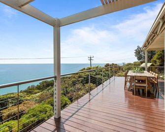 Clifftop Coastal Sanctuary with Panoramic Views - Mount Martha - Balkón