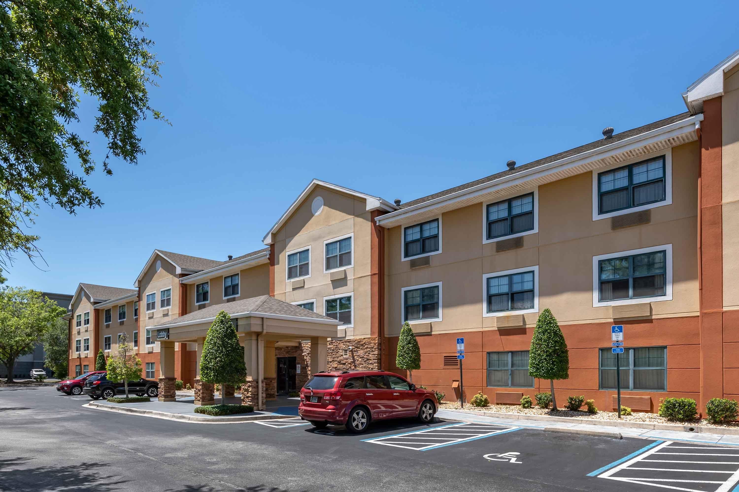 Extended Stay America Suites - Jacksonville - Riverwalk - Convention Center - ג'קסונוויל - בניין