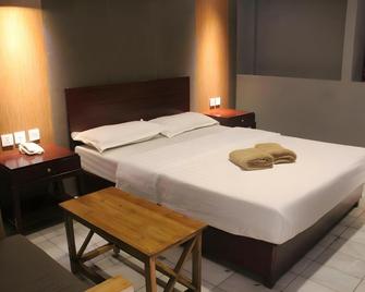Hotel Mustika Senen - Jakarta - Bedroom