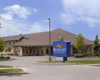 Baymont by Wyndham Whitewater - Whitewater - Edificio