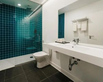 Casa do Parque Nature & Heritage Hotel - Castelo de Vide - Bathroom