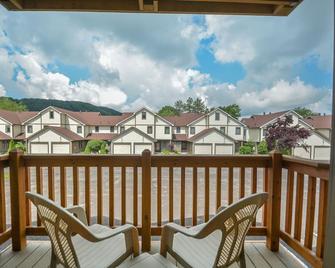 Ski Harbor 45 - McHenry - Balcony