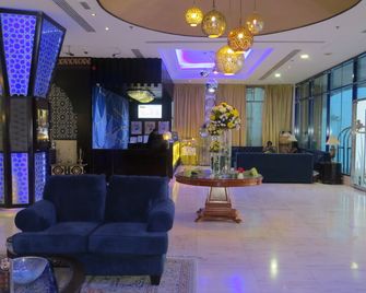 迦哇拉花園酒店 - 杜拜 - 杜拜 - 大廳