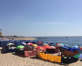 Very Nice Apartment Facing The Sea Between Aver O Mar And Povoa De Varzim - Póvoa de Varzim - Beach