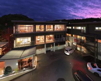 Akariya - Shirahama - Toà nhà