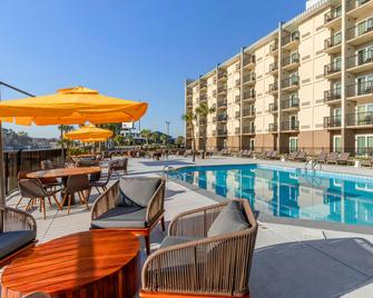 Four Points by Sheraton Myrtle Beach - Myrtle Beach - Piscina