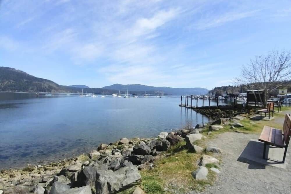 Outdoors view view of Wessex Inn By The Sea