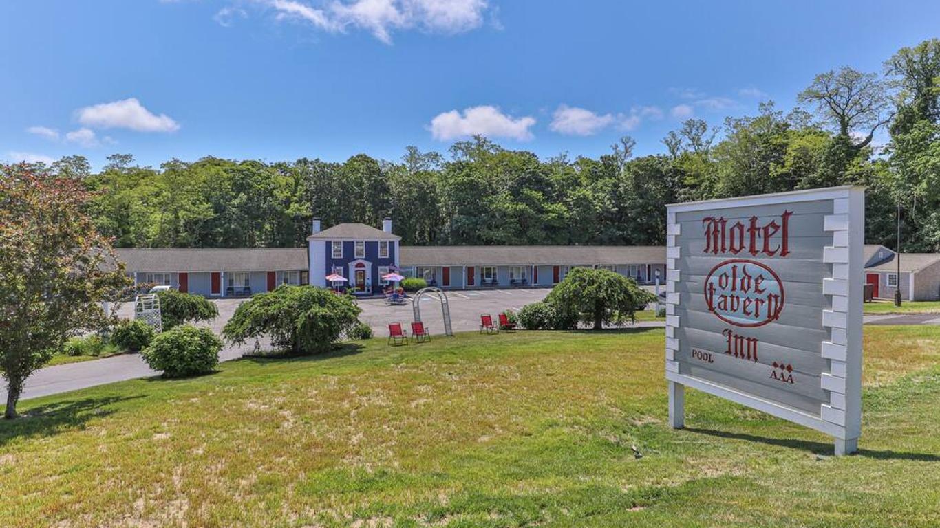 Olde Tavern Motel And Inn