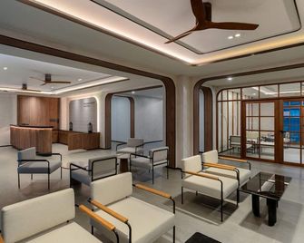 Panmanee Hotel-Newly Renovated - קופיפי - טרקלין