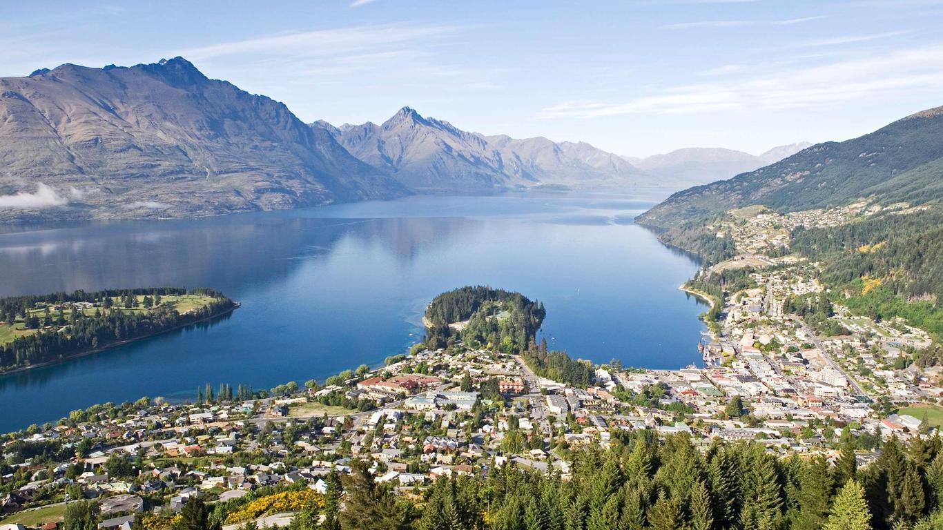 فندق سانت موريتز كوينزتاون - إم غاليري