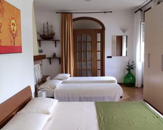 Contrada Macchia B&B - Tricase - Camera da letto