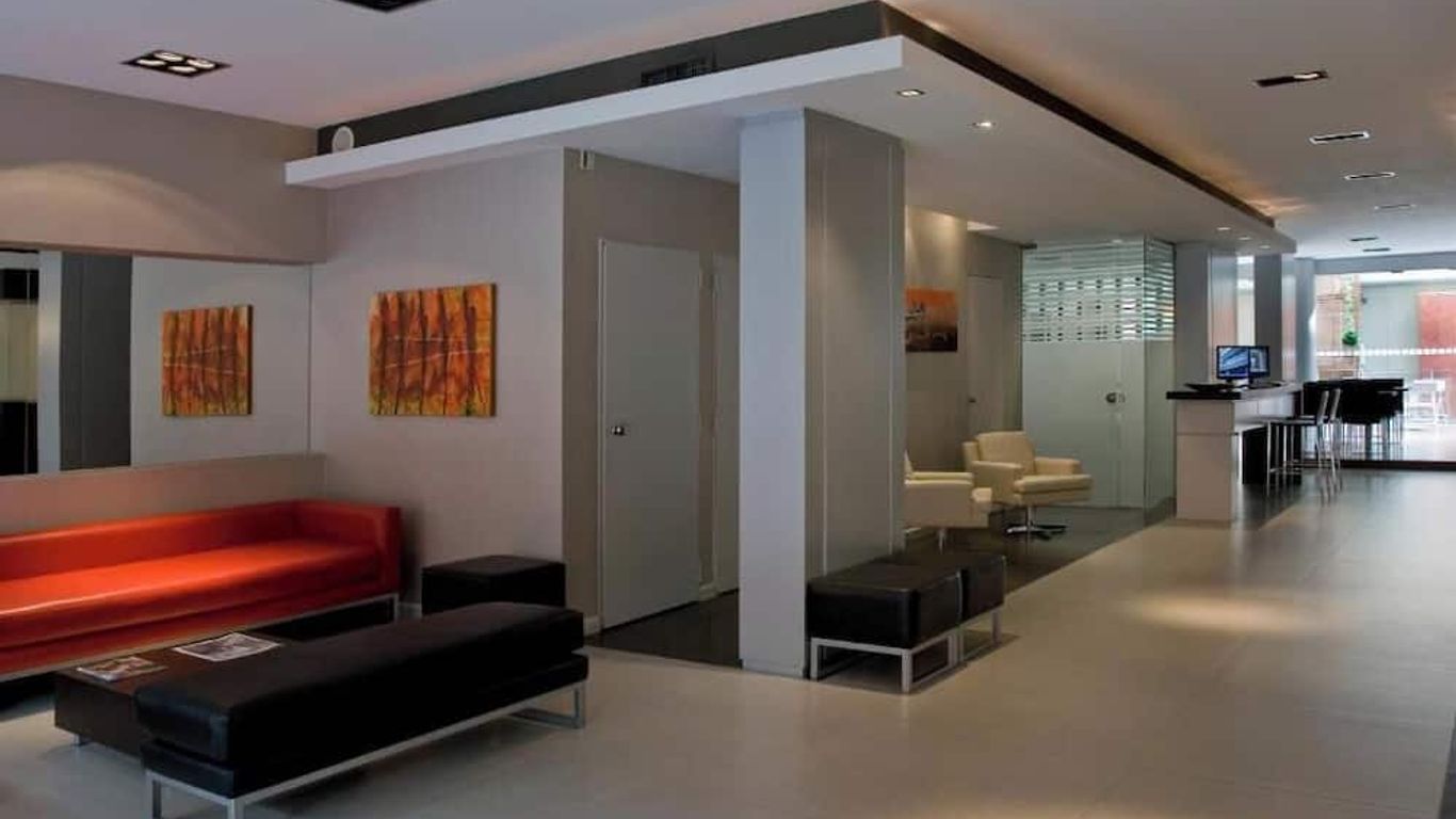 Ayres De Recoleta Plaza