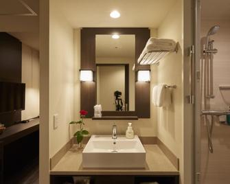 Agora Place Osaka Namba - Osaka - Bathroom