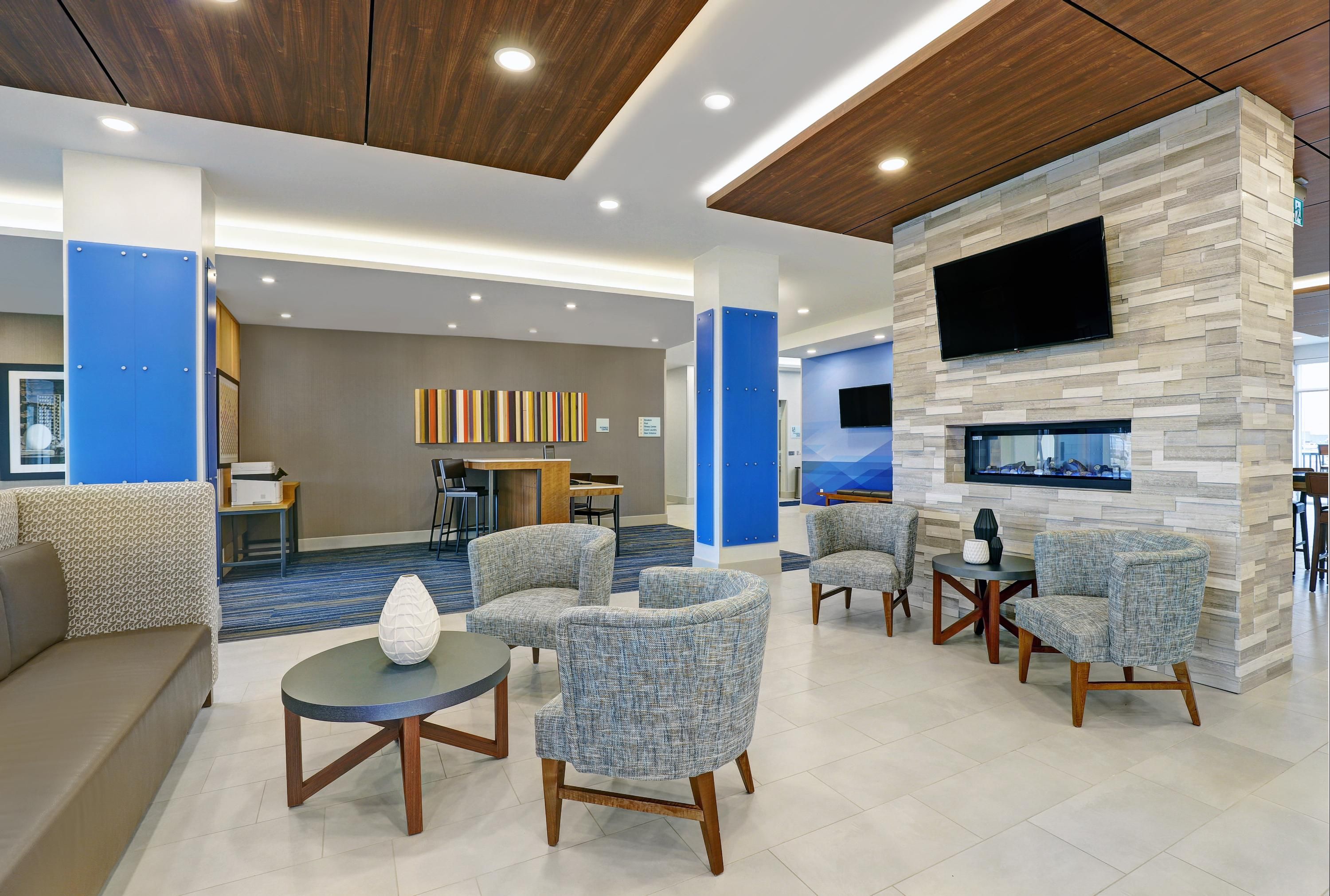 Holiday Inn Express & Suites Port Elgin By IHG - Saugeen Shores - Lounge