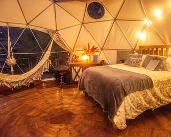 Faith Glamping Dome Costa Rica - Manzanillo - ห้องนอน